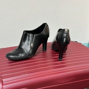 Black Leather Heeled Ankle Boots